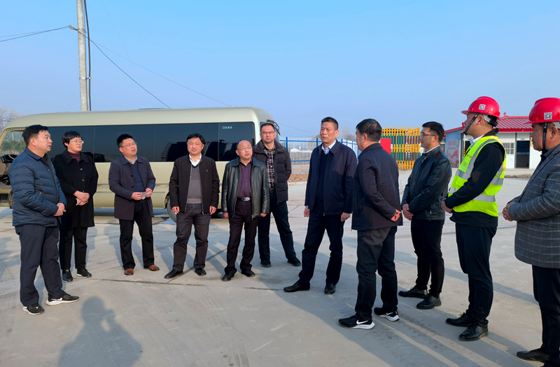 濉溪縣委副書記、縣長孫進(jìn)到徐淮阜高速淮北段項(xiàng)目調(diào)研指導(dǎo)